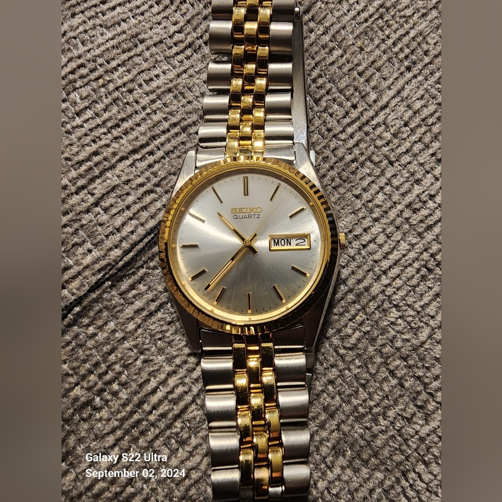 Rare Men's Seiko Presidential Day Date Quartz Watch